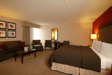 Holiday Inn Olathe Medical Center Екстериор снимка